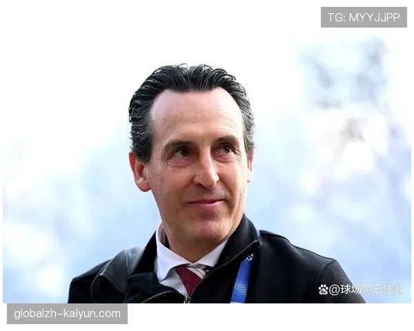 维拉主帅埃梅里赛前针对性训练曝光 球员禁区跌倒模拟应对VAR判罚